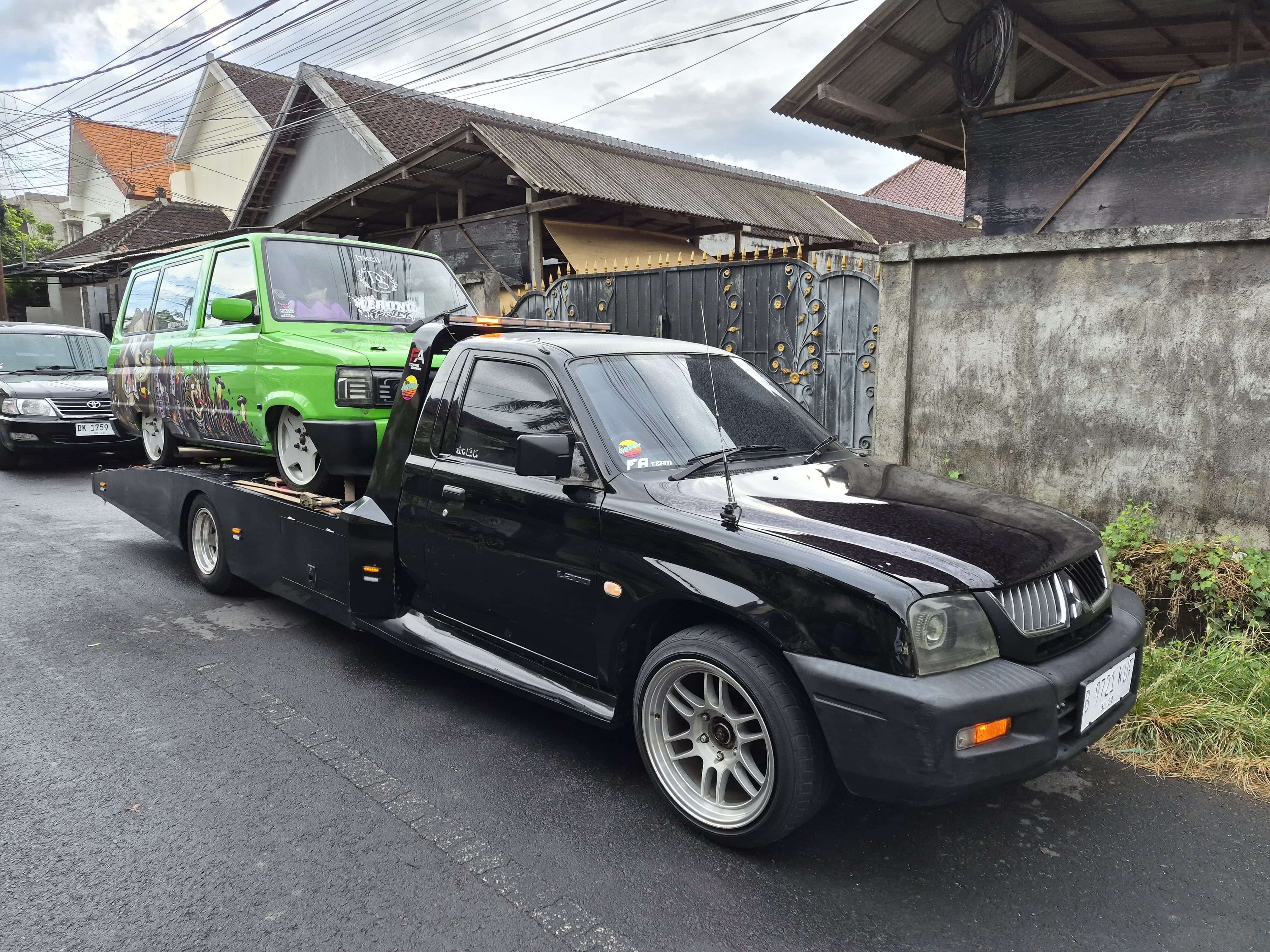 Armada towing FA siap berangkat